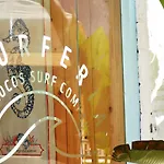 La Surferia Homestay *