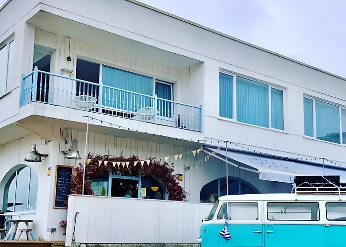 La Surferia Homestay